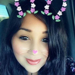 Meet your Posher, Karla